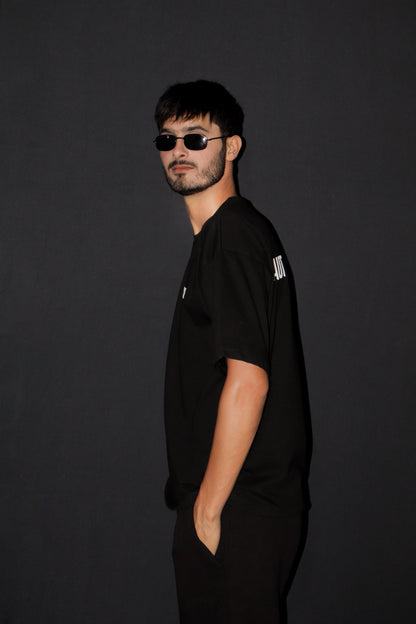 Black Authentic Tee (drop sholder fit)
