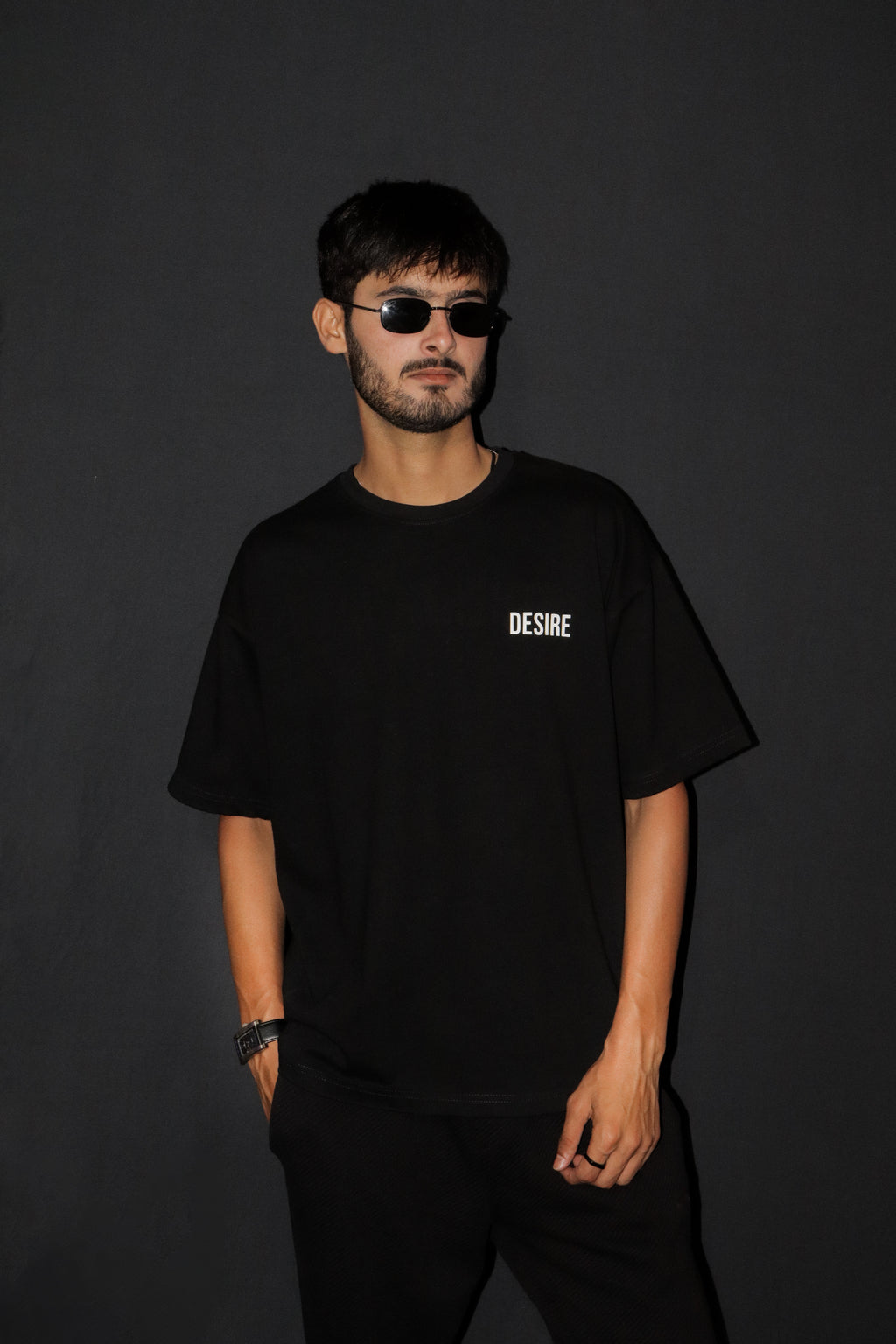 Black Authentic Tee (drop sholder fit)