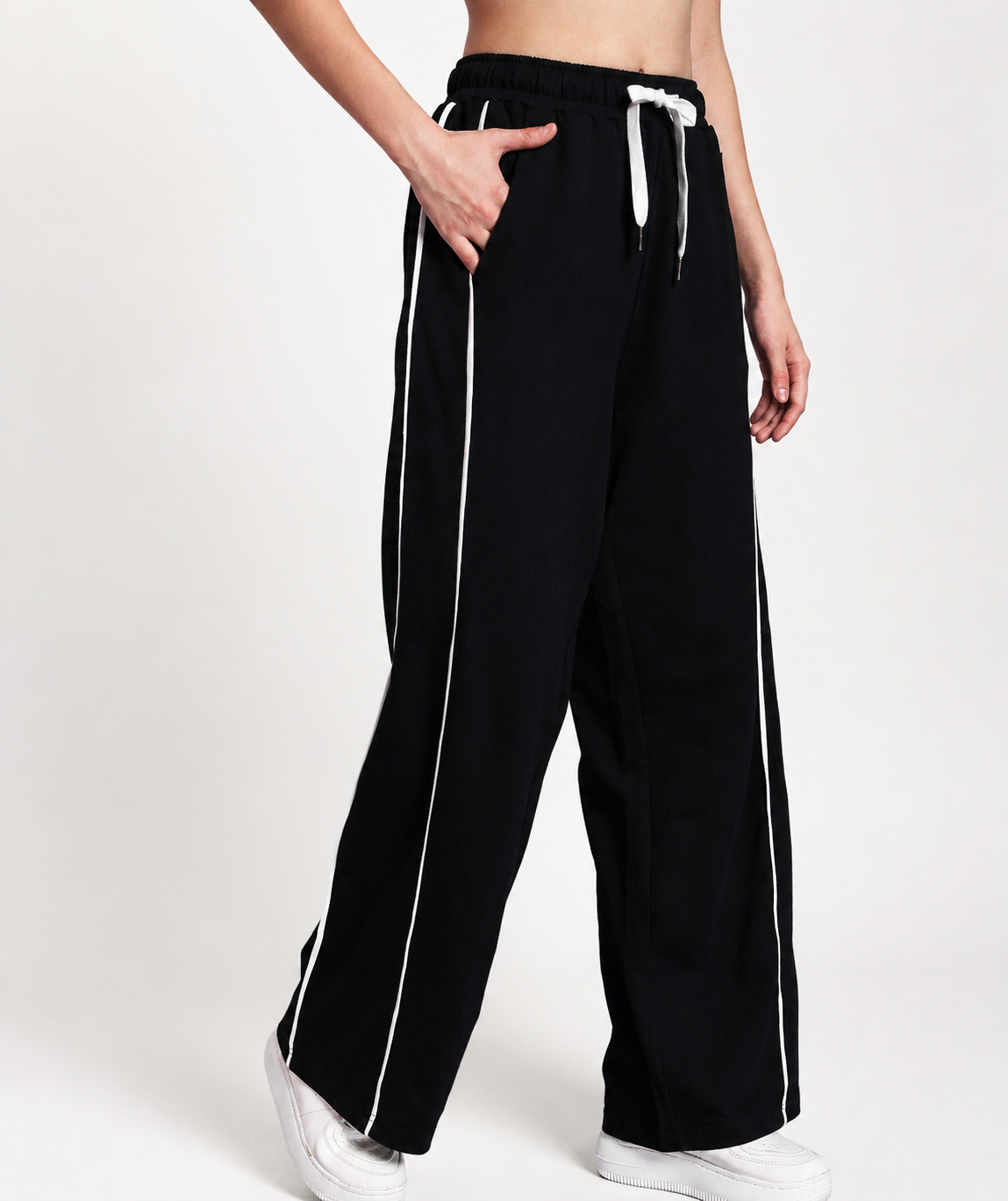 Essential Black Wide Leg Trouser
